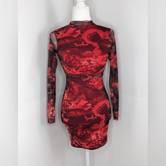 PrettyLittleThing Red and Black Dragon Long Sleeve Sexy Dress - Picture 1 of 16